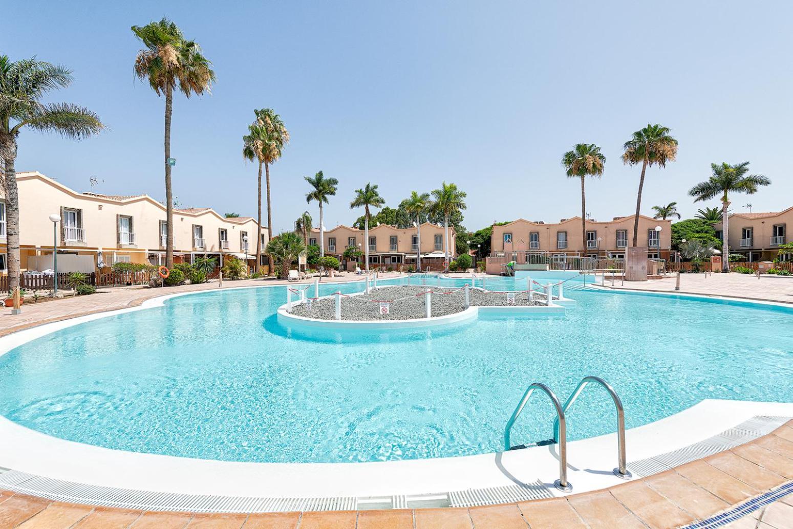 Bungalow En Maspalomas ซานบาร์โตโลเม ภายนอก รูปภาพ
